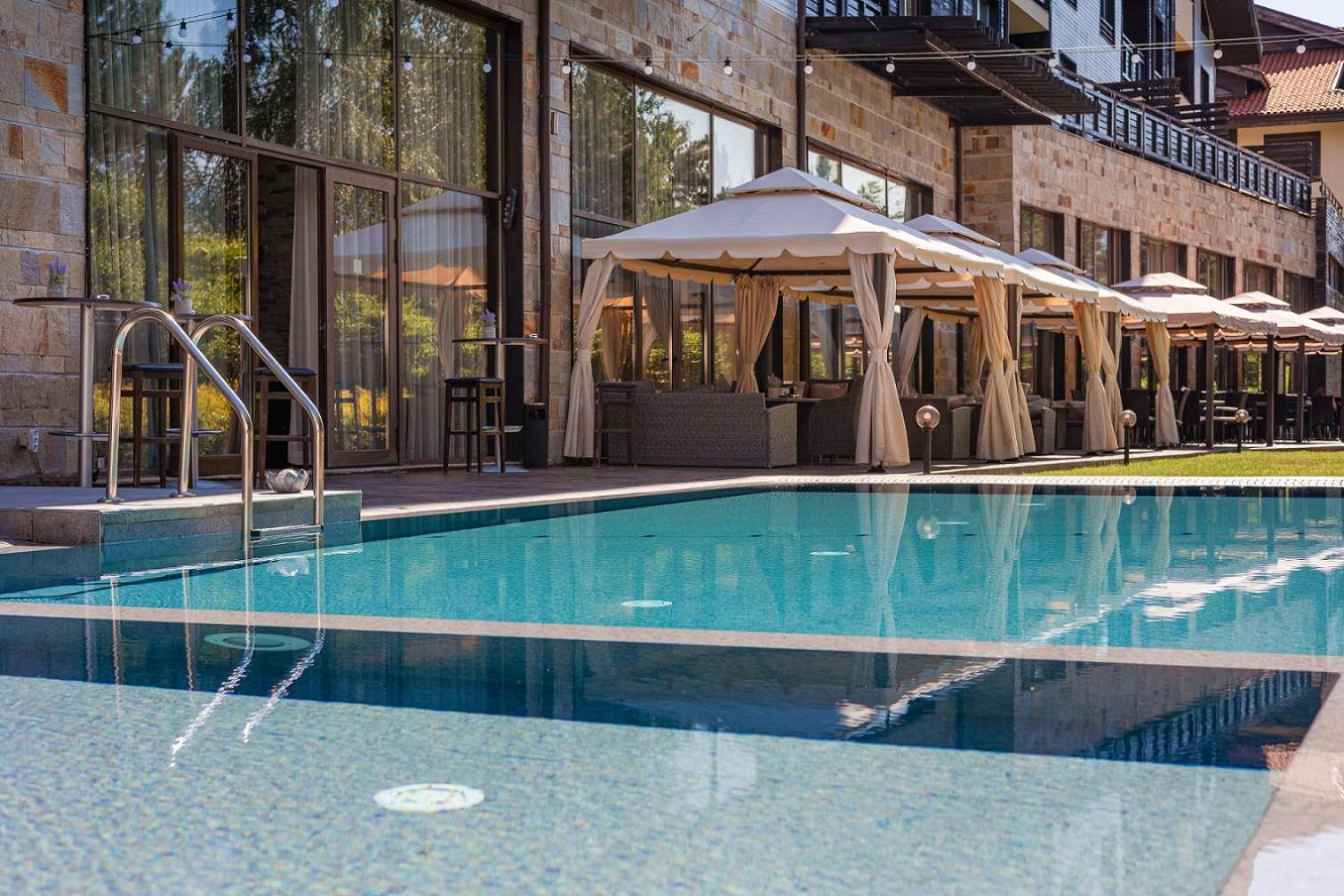 Pirin Bliss Apartment Ski, Spa And Relax At Terra Complex Razlog Buitenkant foto