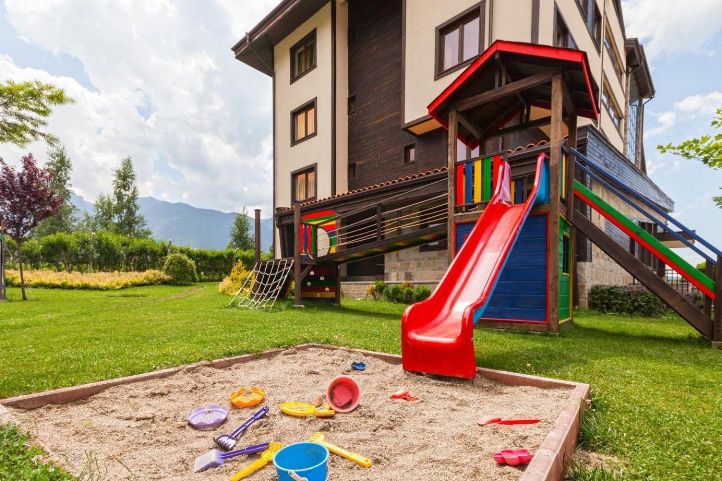 Pirin Bliss Apartment Ski, Spa And Relax At Terra Complex Razlog Buitenkant foto
