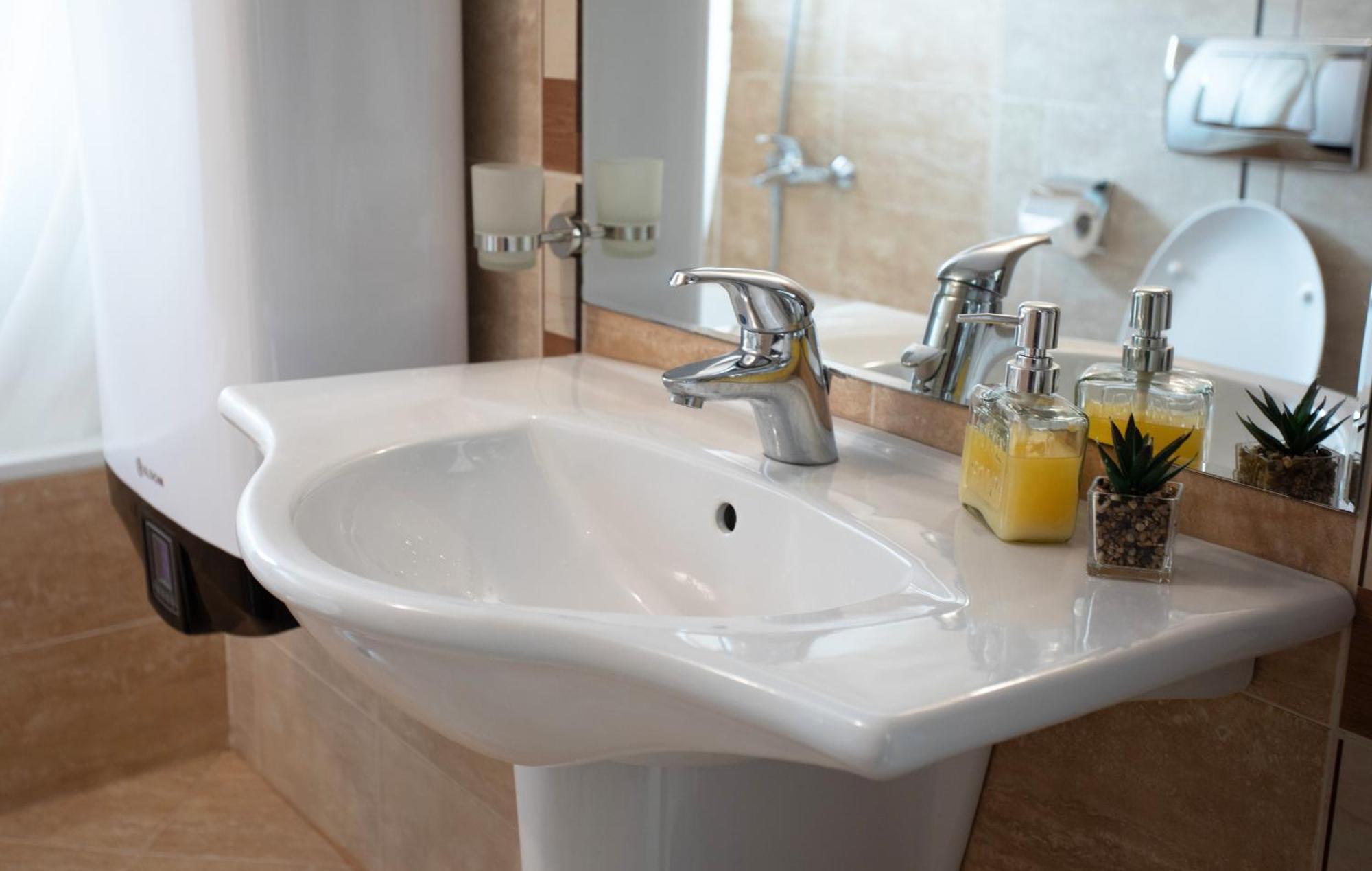 Pirin Bliss Apartment Ski, Spa And Relax At Terra Complex Razlog Buitenkant foto