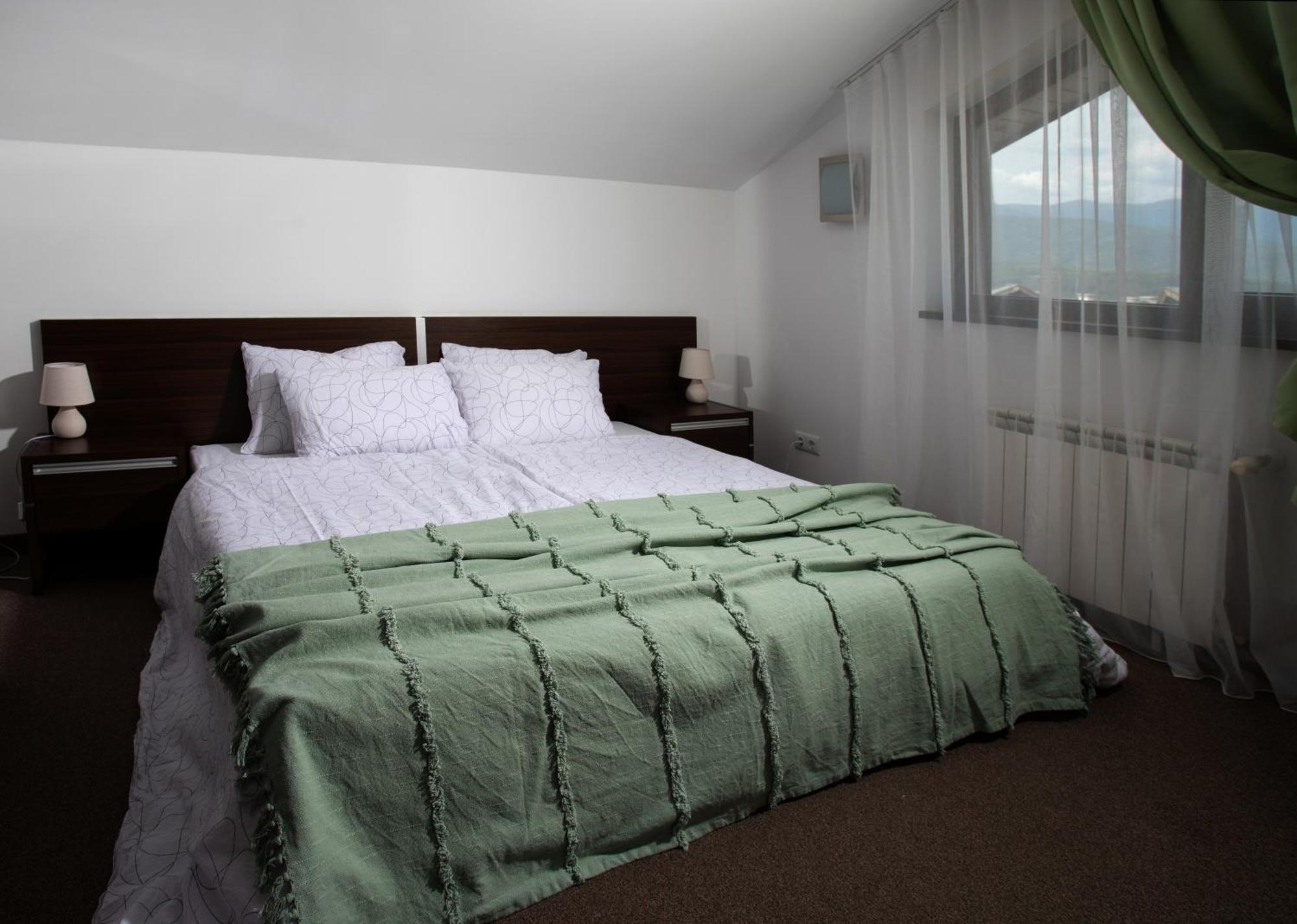 Pirin Bliss Apartment Ski, Spa And Relax At Terra Complex Razlog Buitenkant foto